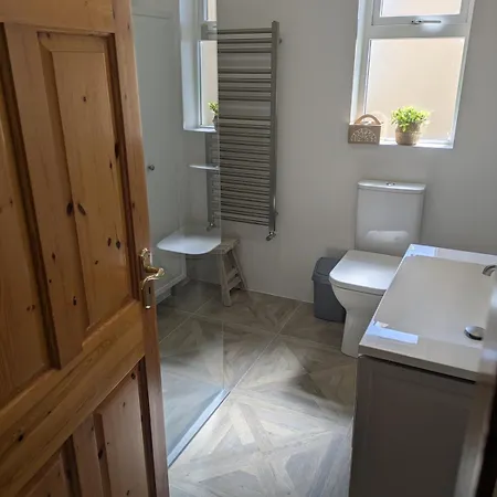 Danesfort House Holiday home *